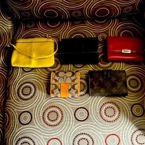 Bunch of ladies wallets!